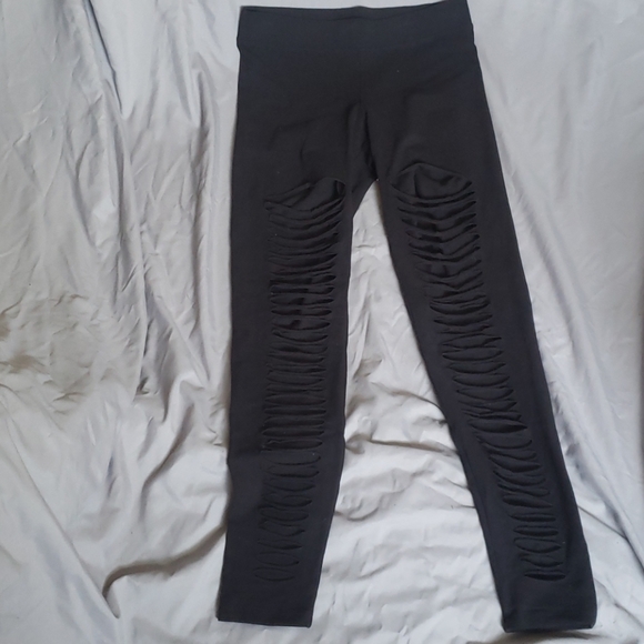 NWOT Rare Limited Edition Express Black Ripped Ribbed Leggings - Picture 3 of 5
